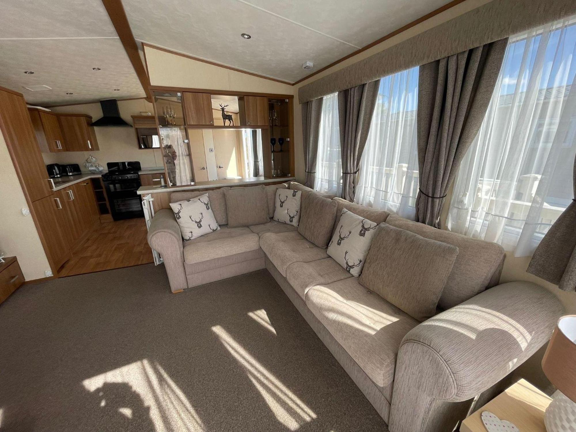 6 Berth Caravan With Decking At Manor Park In Hunstanton Ref 23017H ภายนอก รูปภาพ