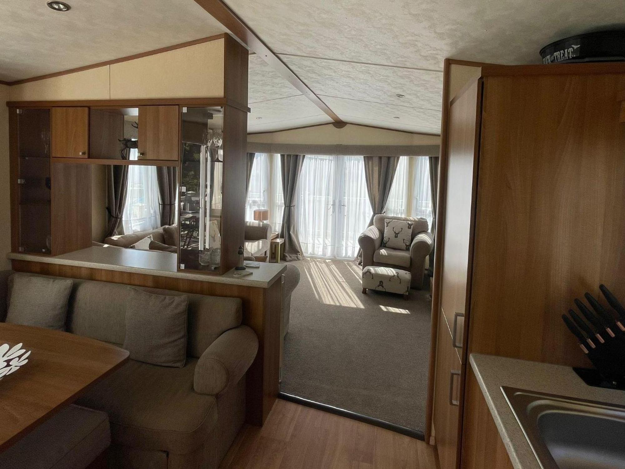 6 Berth Caravan With Decking At Manor Park In Hunstanton Ref 23017H ภายนอก รูปภาพ